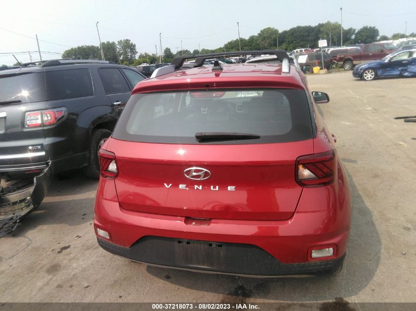 2022 HYUNDAI VENUE LIMITED - KMHRC8A31NU180168