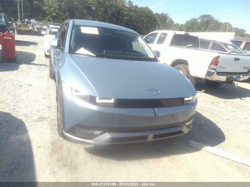2022 HYUNDAI IONIQ 5 SE - KM8KM4AE0NU055655