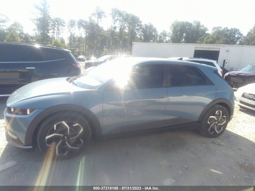 2022 HYUNDAI IONIQ 5 SE - KM8KM4AE0NU055655