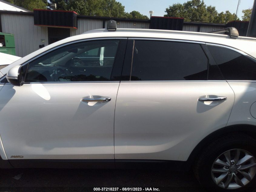 2016 KIA SORENTO LX - 5XYPGDA39GG165298