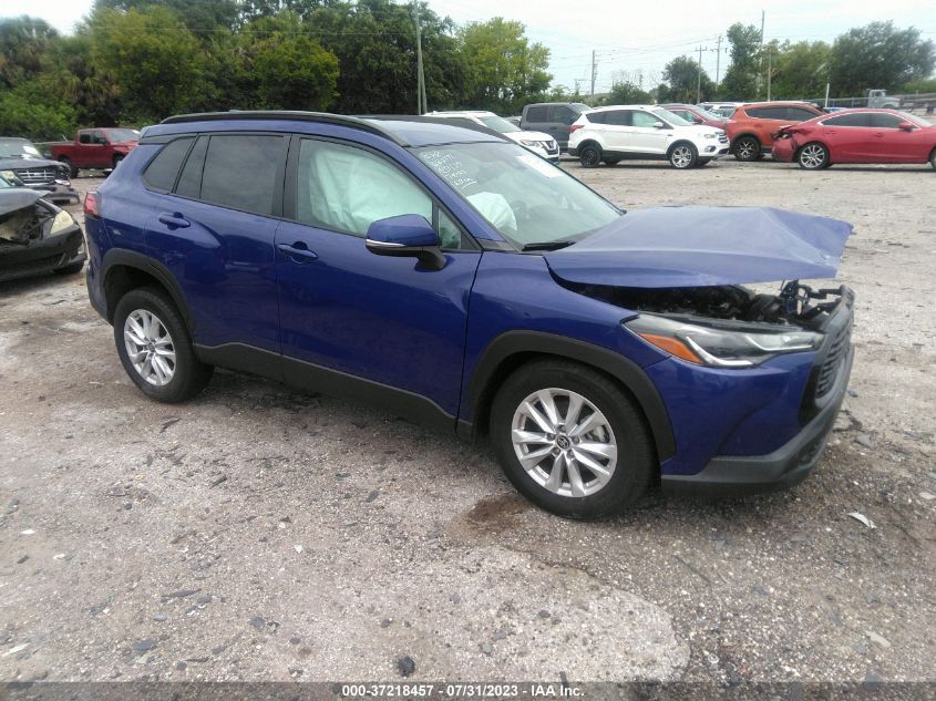 2022 TOYOTA COROLLA CROSS LE - 7MUCAAAG7NV013785