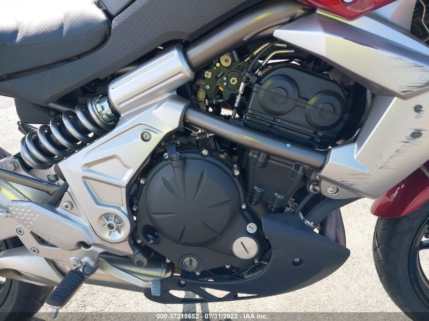 2011 KAWASAKI LE650 C - JKALEEC11BDA02462