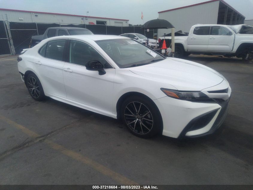 2021 TOYOTA CAMRY SE - 4T1G11AK9MU437104