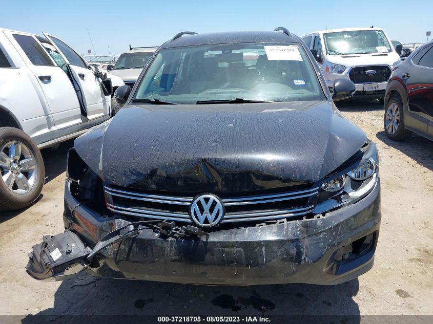 2017 VOLKSWAGEN TIGUAN - WVGBV7AX0HK013731