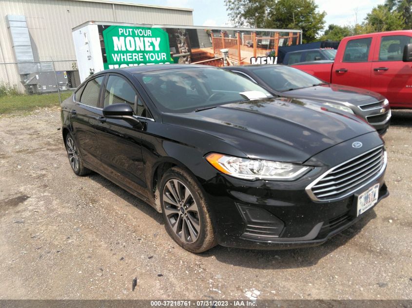 2019 FORD FUSION SE - 3FA6P0T94KR274830