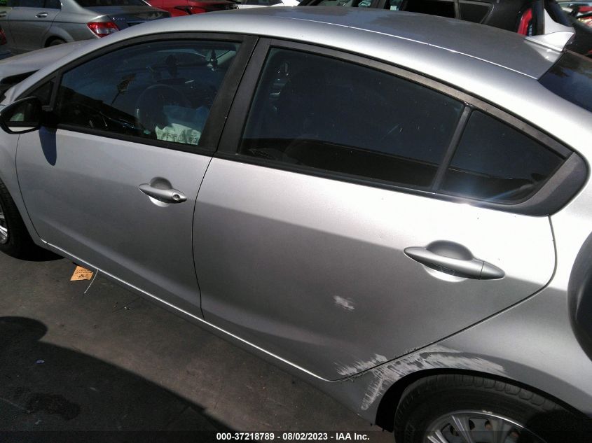 2018 KIA FORTE LX - 3KPFK4A7XJE203266