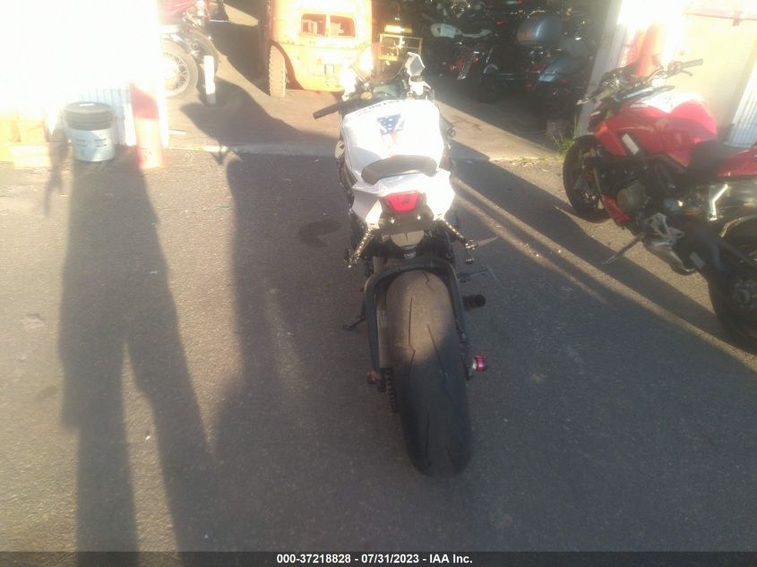 2020 SUZUKI GSX-R1000 - JS1DM11B2L7100005