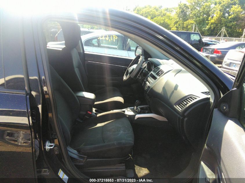 2013 MITSUBISHI OUTLANDER SPORT ES - 4A4AP3AU7DE010206