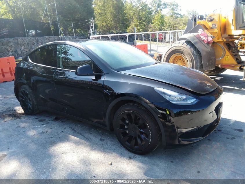 2021 TESLA MODEL Y LONG RANGE - 5YJYGDEE6MF183910