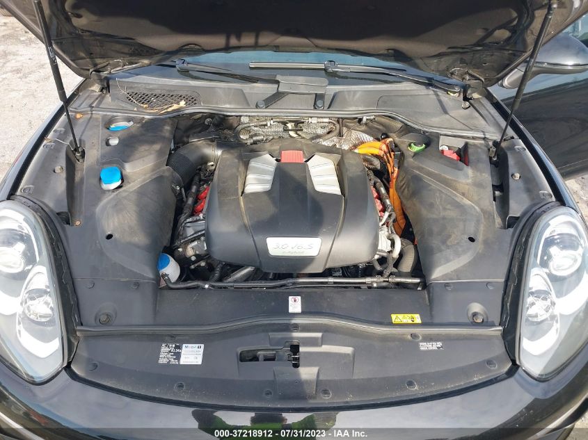 2016 PORSCHE CAYENNE S E-HYBRID - WP1AE2A22GLA60774