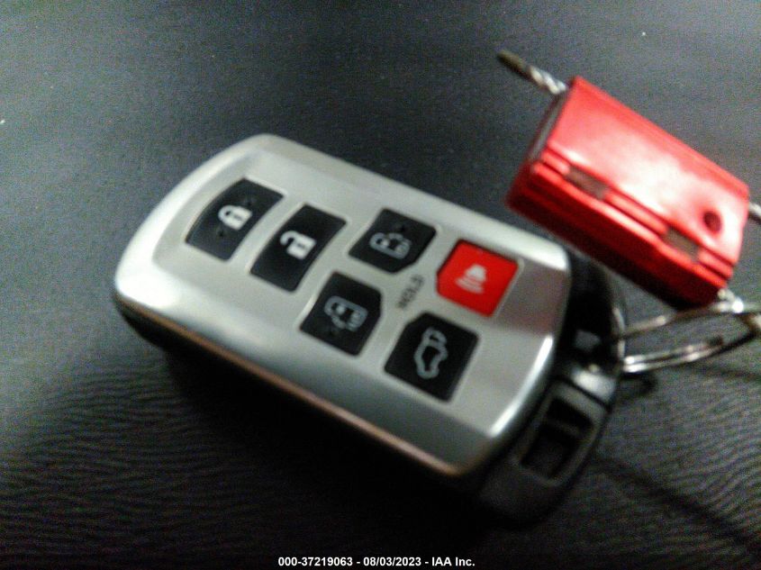 2014 TOYOTA SIENNA XLE/XLE AAS/LTD - 5TDYK3DC8ES481770