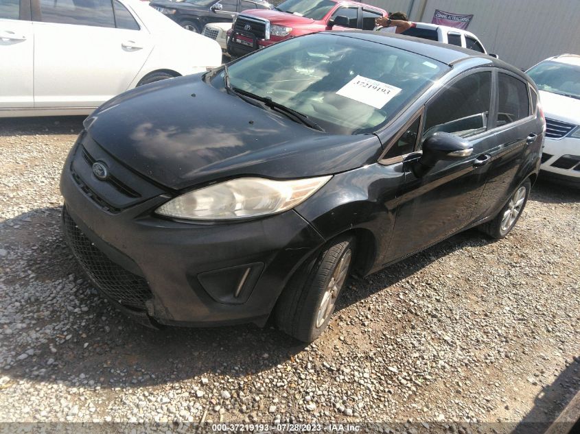 2013 FORD FIESTA SE - 3FADP4EJ5DM174791