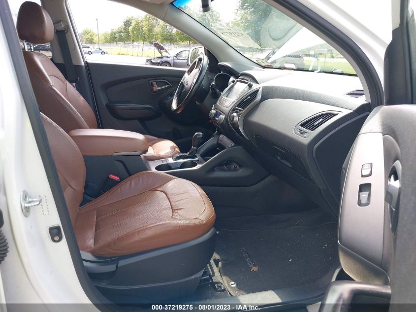 2015 HYUNDAI TUCSON LIMITED/SE - KM8JUCAG1FU110817