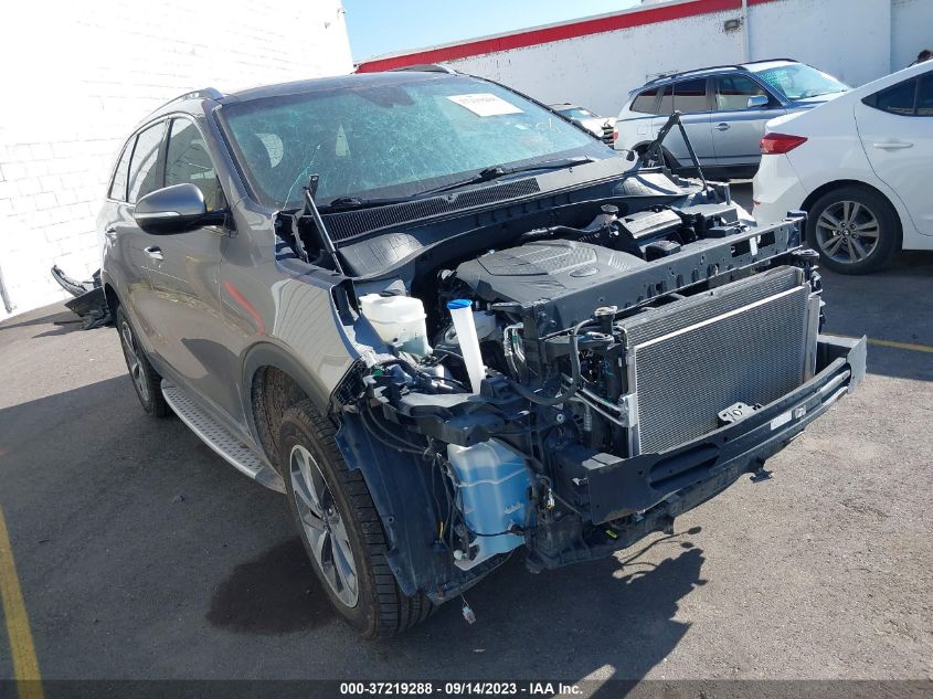 5XYPHDA52KG499955 KIA SORENTO EX V6 2019