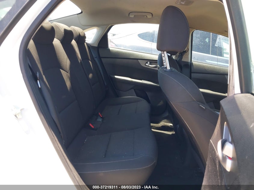 VIN 3KPF24AD2LE233855 2020 KIA FORTE LXS