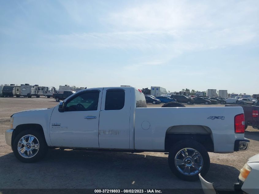 2013 CHEVROLET SILVERADO 1500 LT - 1GCRKSE72DZ287118