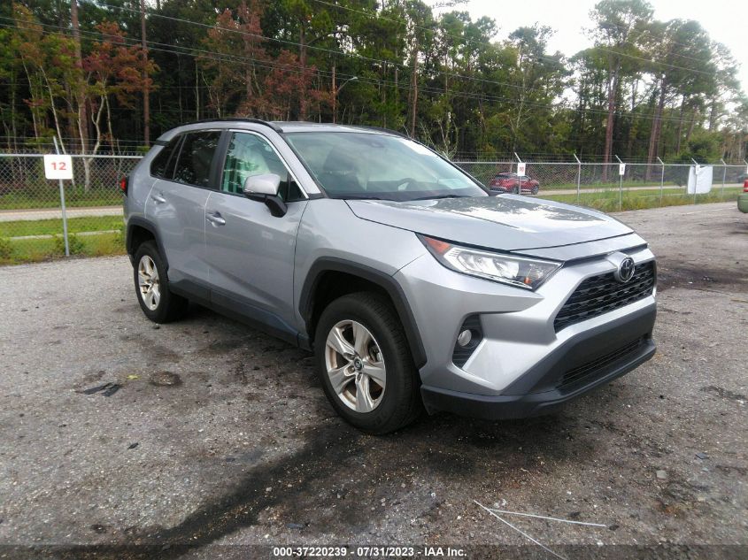 2021 TOYOTA RAV4 XLE - 2T3W1RFV0MC096746