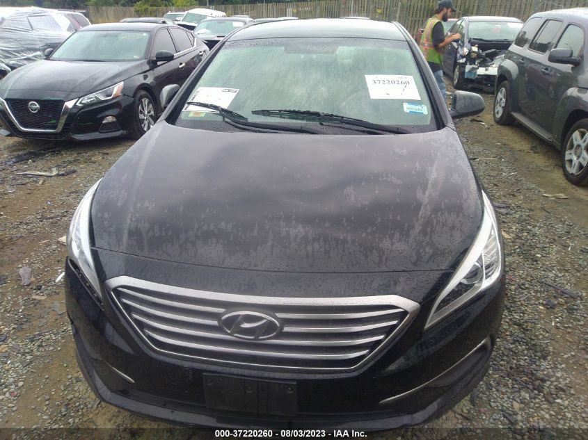 2017 HYUNDAI SONATA SE - 5NPE24AF1HH436977