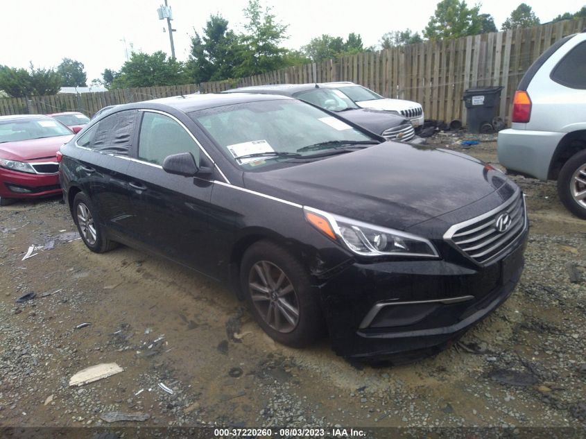 2017 HYUNDAI SONATA SE - 5NPE24AF1HH436977