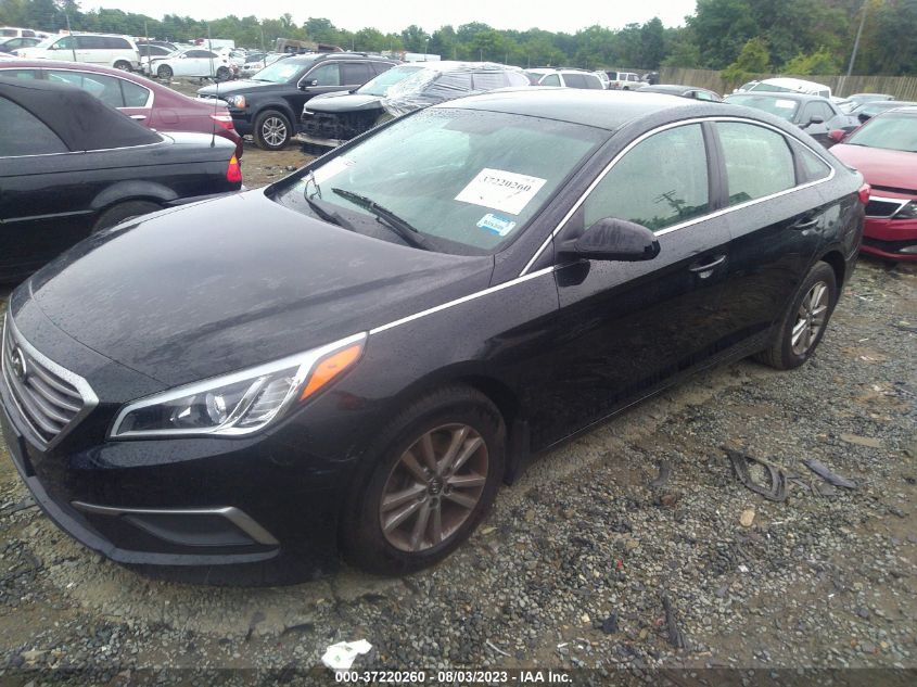 2017 HYUNDAI SONATA SE - 5NPE24AF1HH436977