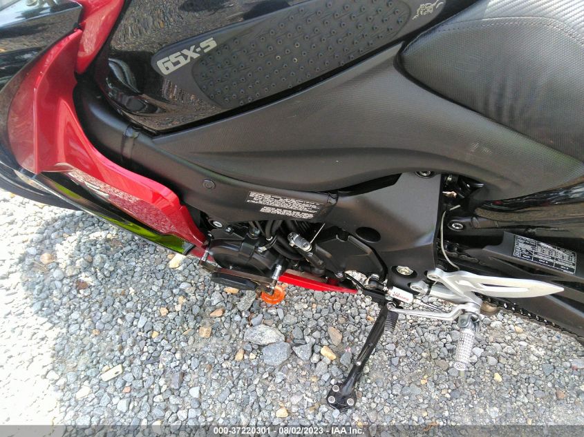 2016 SUZUKI GSX-S1000F - JS1GT7CAXG2100618