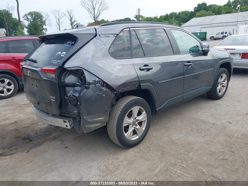 VIN 2T3P1RFV6MC174600 2021 TOYOTA RAV4 XLE