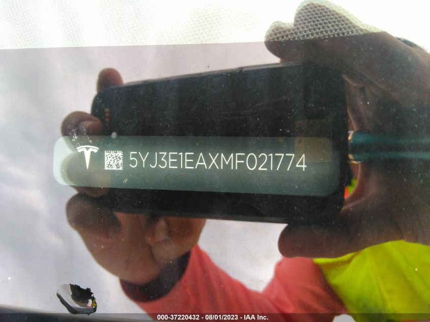 2021 TESLA MODEL 3 - 5YJ3E1EAXMF021774
