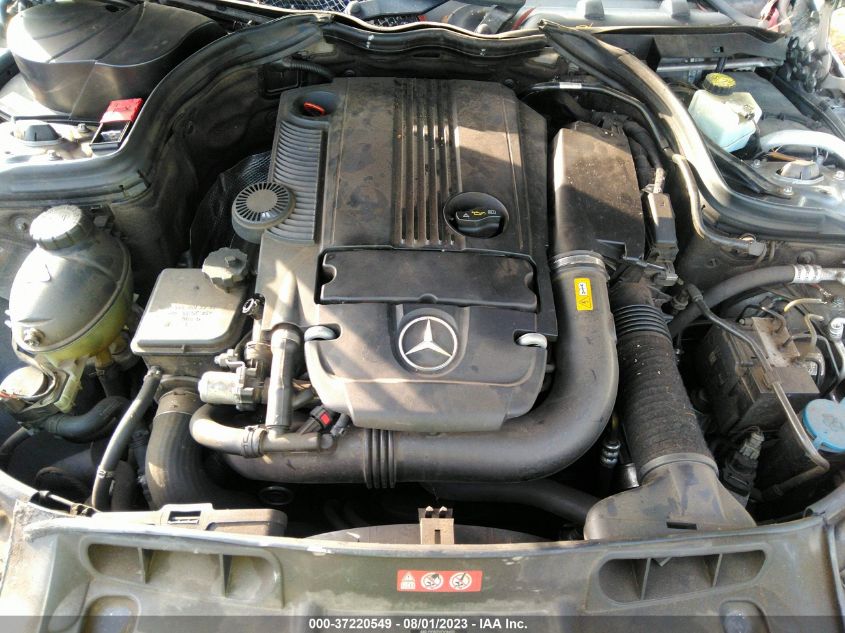 2013 MERCEDES-BENZ C-CLASS C 250 - WDDGF4HBXDA806332