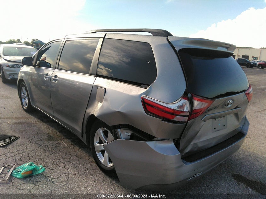 VIN 5TDKZ3DC2HS898730 2017 TOYOTA SIENNA LE