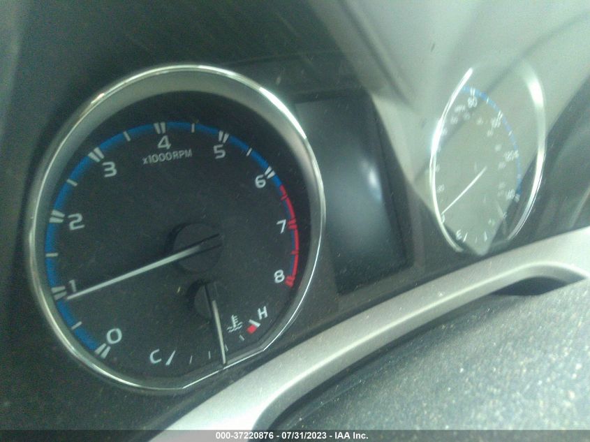 2016 TOYOTA RAV4 XLE - JTMWFREV5GJ074729