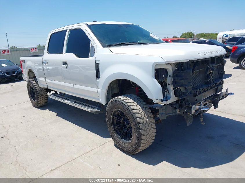 2017 FORD SUPER DUTY F-250 SRW LARIAT/PLATINUM - 1FT7W2BT8HED31696