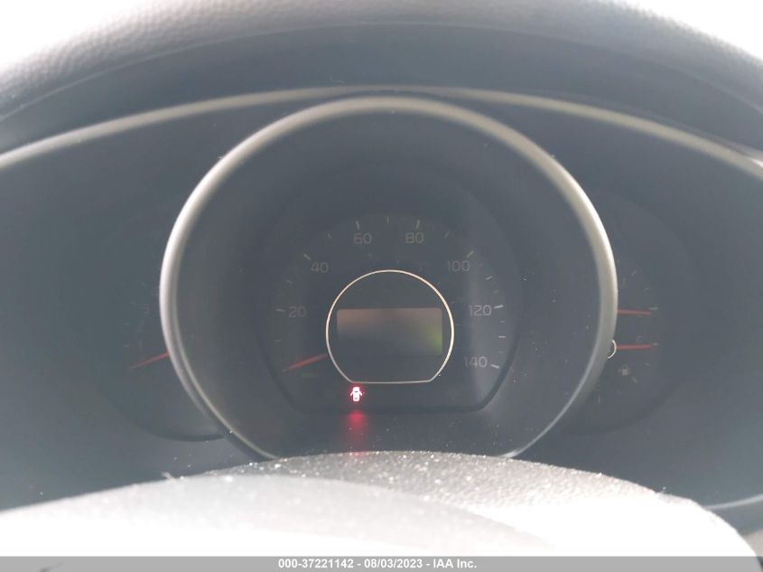 2016 KIA SOUL + - KNDJP3A55G7302333