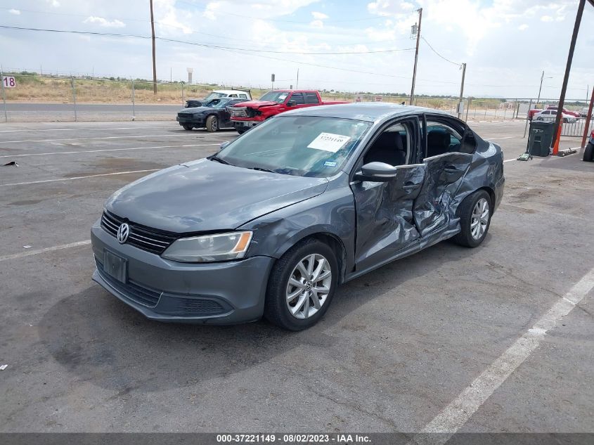 2014 VOLKSWAGEN JETTA SEDAN SE W/CONNECTIVITY - 3VWD07AJ4EM240445