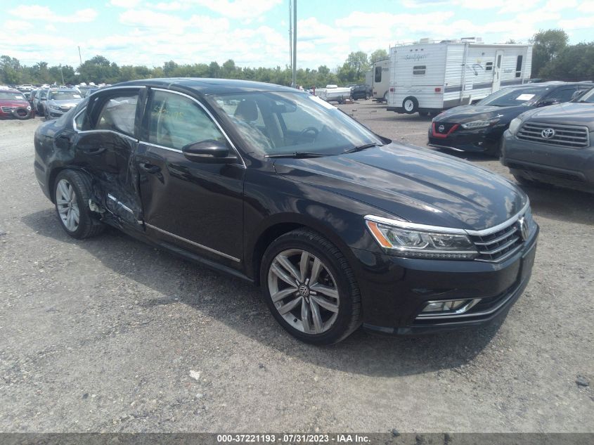 2017 VOLKSWAGEN PASSAT 1.8T SEL PREMIUM - 1VWCT7A39HC077009