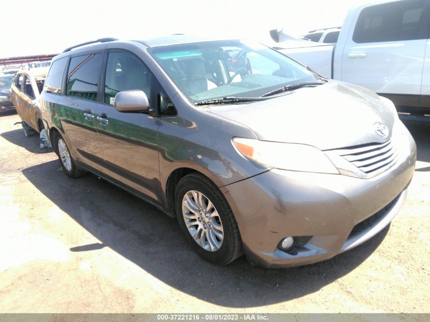 5TDYK3DC0BS116978 2011 TOYOTA SIENNA - Image 1