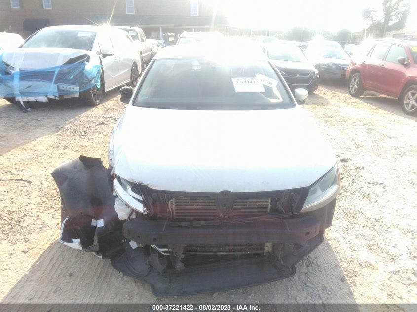 VIN 3VWDB7AJ1HM375140 2017 VOLKSWAGEN JETTA SE