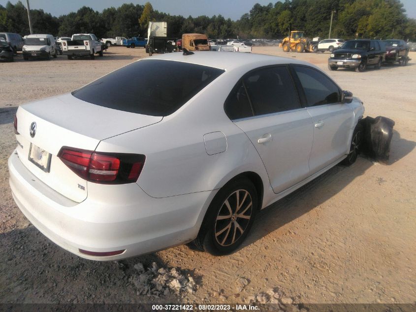 VIN 3VWDB7AJ1HM375140 2017 VOLKSWAGEN JETTA SE