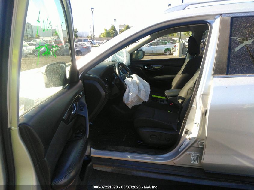 2019 NISSAN ROGUE SV - JN8AT2MT1KW503102