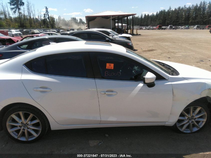 2017 MAZDA MAZDA3 4-DOOR GRAND TOURING - JM1BN1W36H1137452
