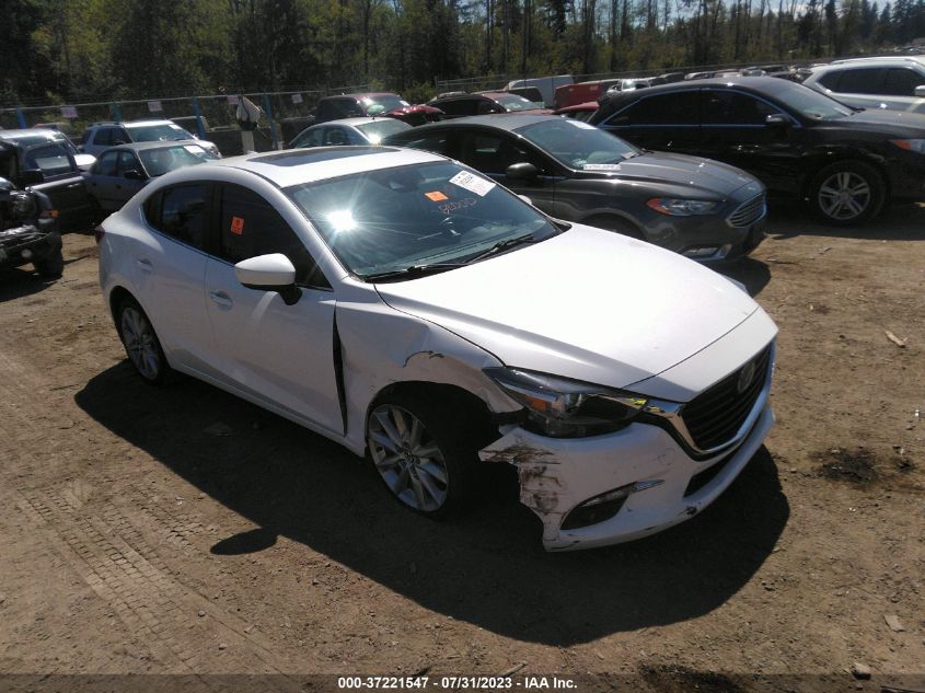 2017 MAZDA MAZDA3 4-DOOR GRAND TOURING - JM1BN1W36H1137452