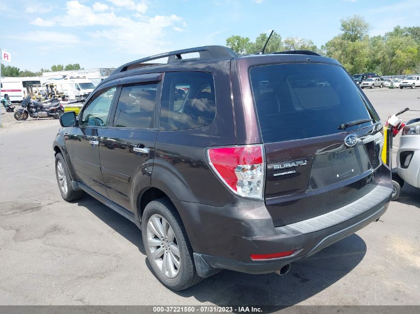 2013 SUBARU FORESTER 2.5X PREMIUM - JF2SHADC1DH439454