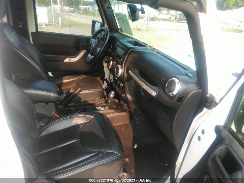 2015 JEEP WRANGLER UNLIMITED RUBICON - 1C4BJWFG1FL544883
