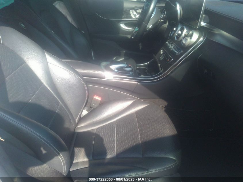2015 MERCEDES-BENZ C-CLASS C 300 - 55SWF4KB1FU027425