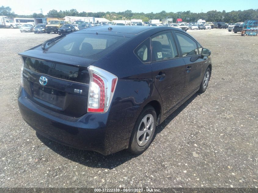 2015 TOYOTA PRIUS FOUR - JTDKN3DUXF1997343