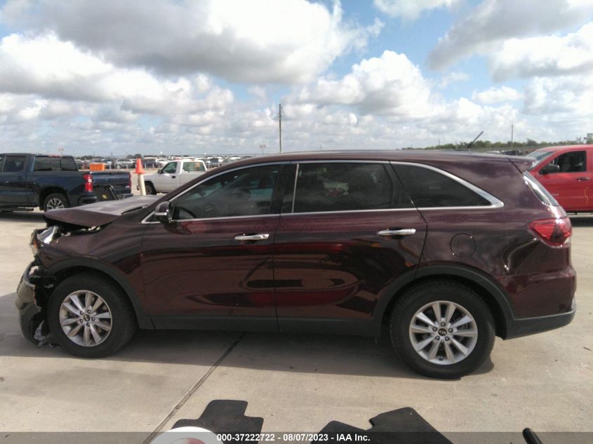 2019 KIA SORENTO LX - 5XYPG4A35KG549183