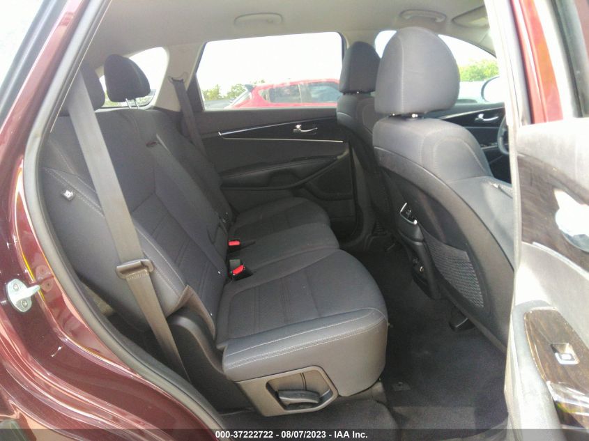 2019 KIA SORENTO LX - 5XYPG4A35KG549183