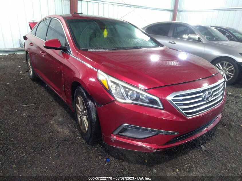 2015 HYUNDAI SONATA 2.4L SE - 5NPE24AF7FH183208