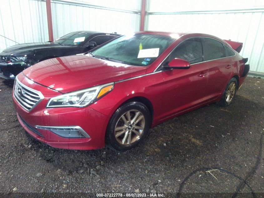 2015 HYUNDAI SONATA 2.4L SE - 5NPE24AF7FH183208