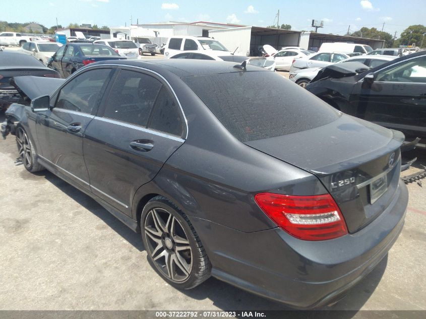 2013 MERCEDES-BENZ C-CLASS C 250 - WDDGF4HBXDR280057