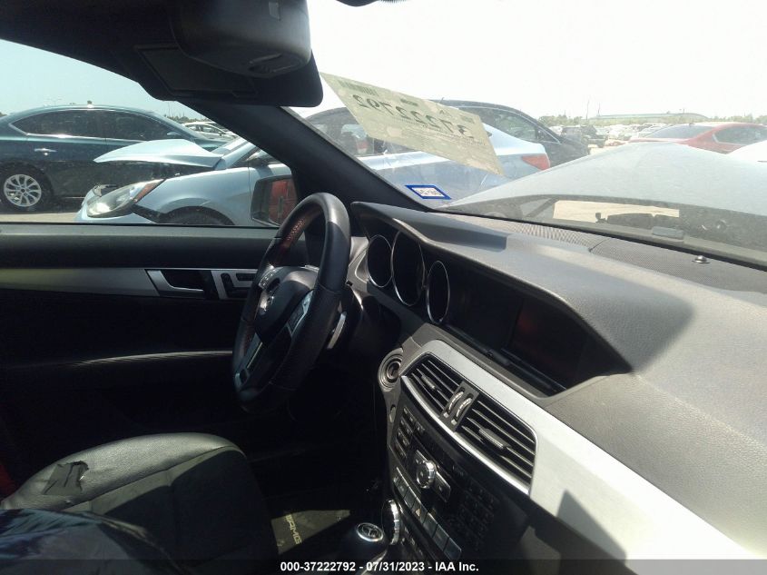2013 MERCEDES-BENZ C-CLASS C 250 - WDDGF4HBXDR280057